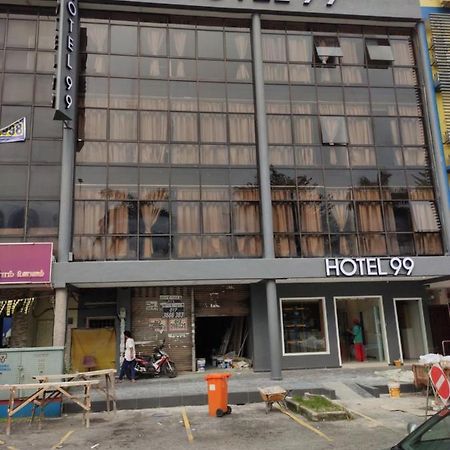 Hotel 99 Seri Kembangan Serdang Екстериор снимка