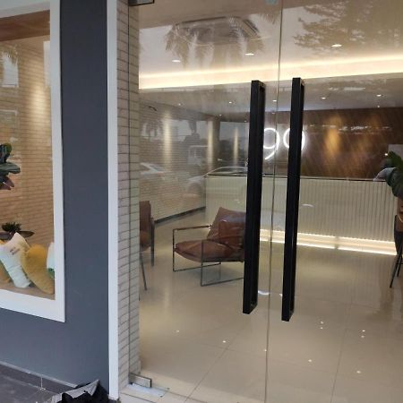 Hotel 99 Seri Kembangan Serdang Екстериор снимка