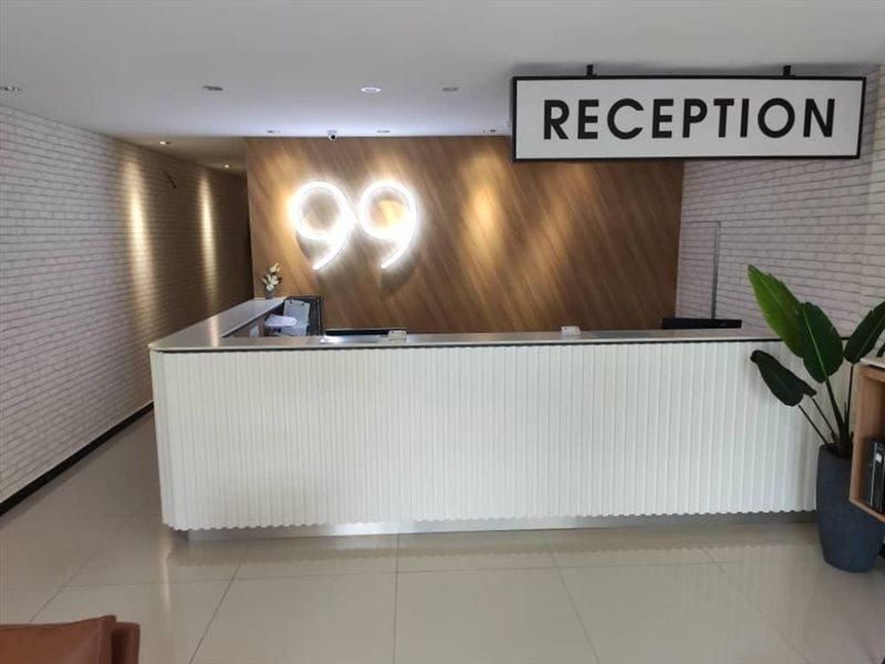 Hotel 99 Seri Kembangan Serdang Екстериор снимка