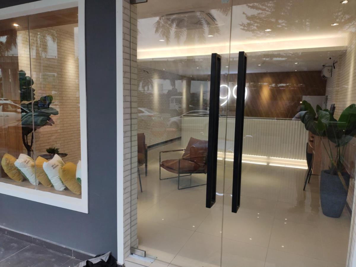 Hotel 99 Seri Kembangan Serdang Екстериор снимка